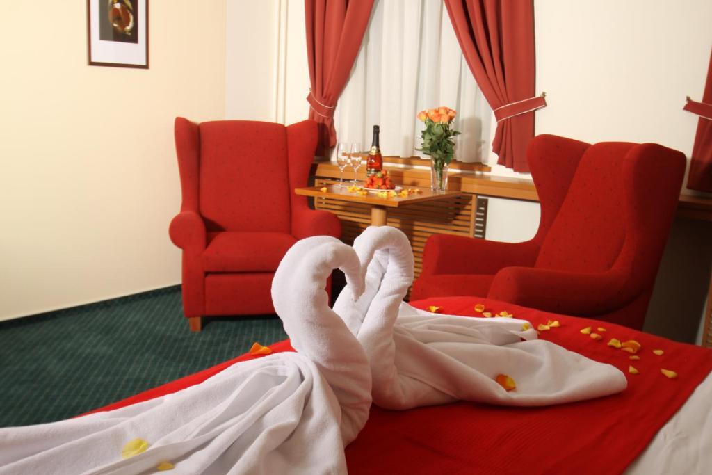 Hotel Slovan Jesenik Room photo